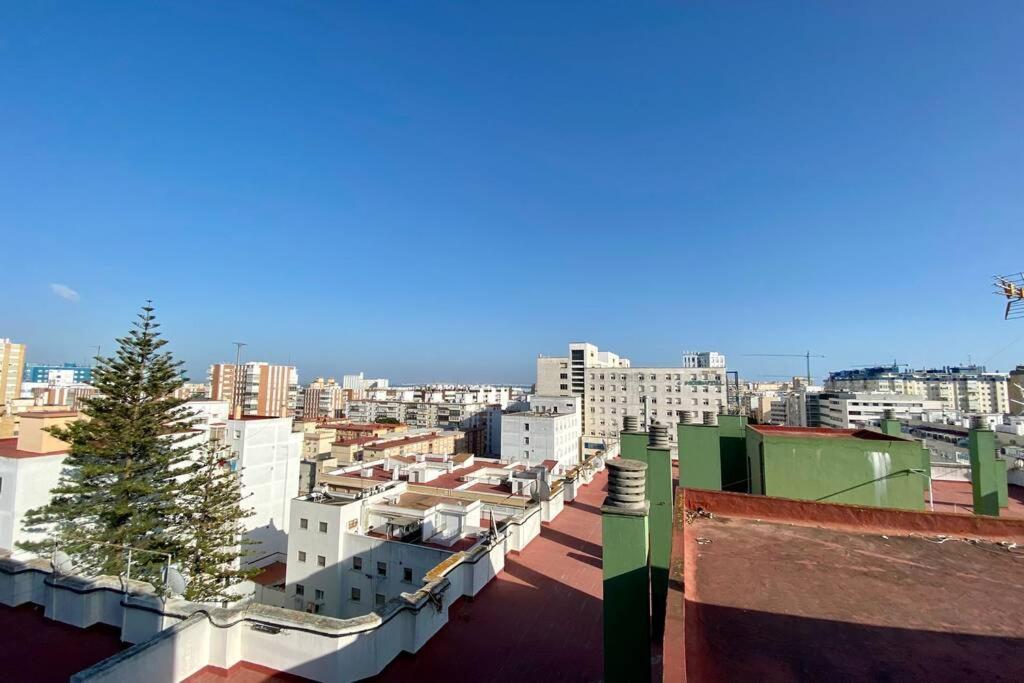 Penthouse Mara Ascensor Y Playa Grupo Ac Gestion Appartement Cádiz Buitenkant foto
